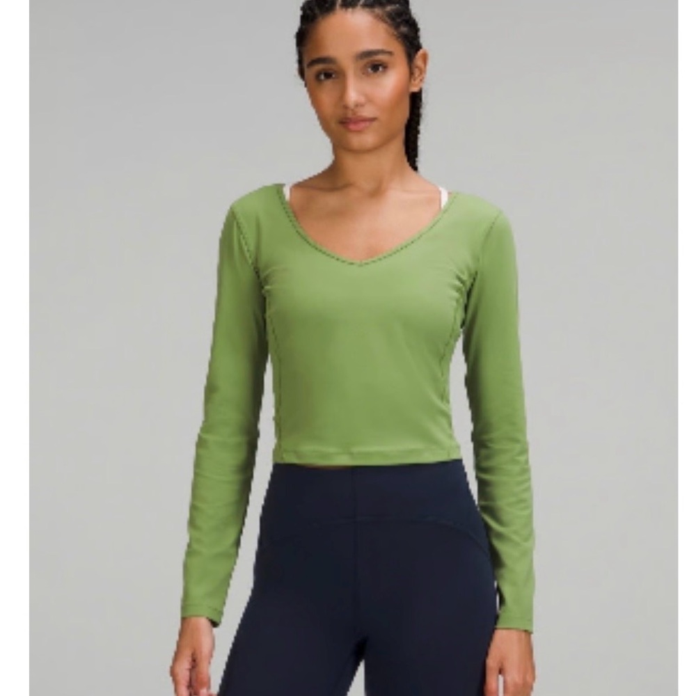 Lululemon Align Long Sleeve Shirt	-
Green Foliage